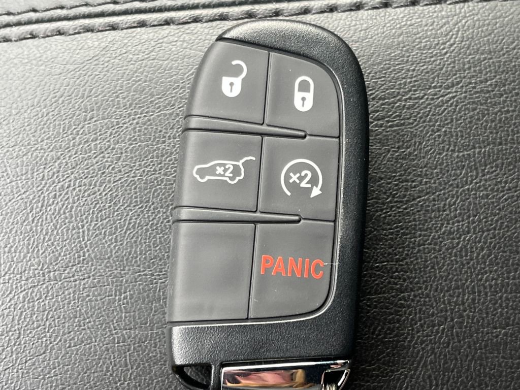 New 2026 Jeep Compass Limited image 19