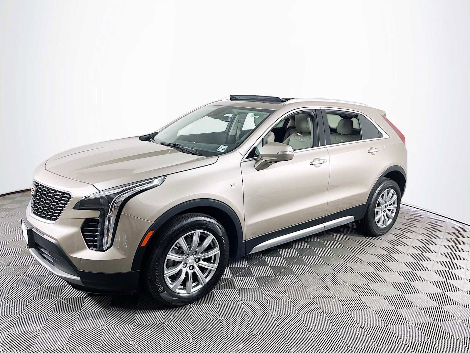 Certified 2023 Cadillac XT4 Premium Luxury w/ Cold Weather Package