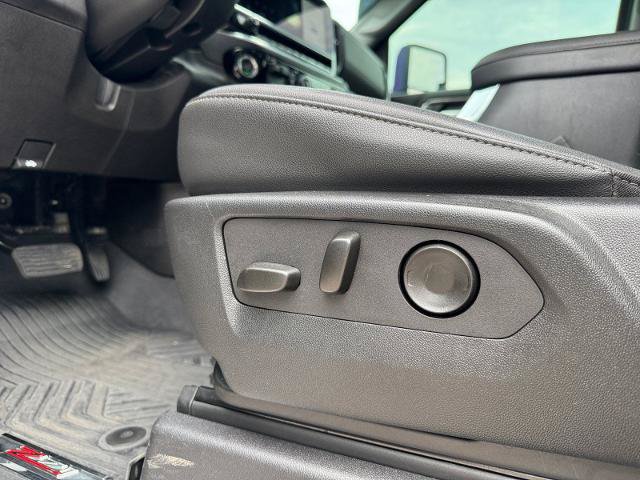 Used 2024 Chevrolet Silverado 2500 LTZ w/ LTZ Convenience Package AWD/4WD image 22