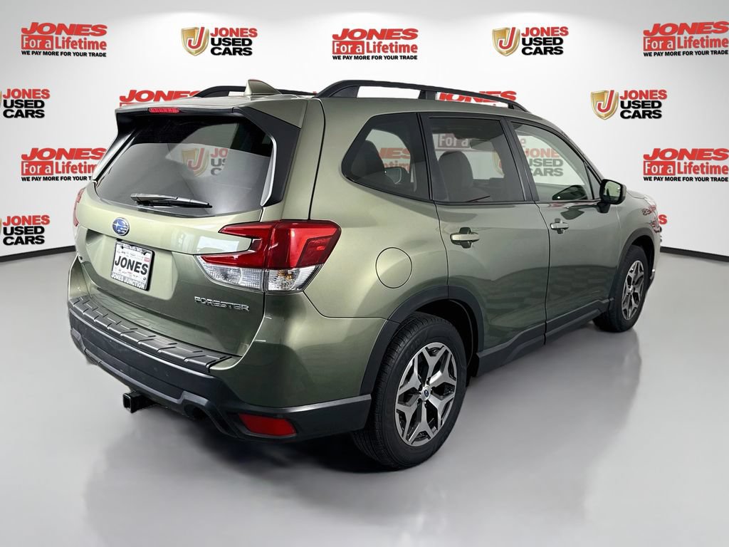 Used 2019 Subaru Forester Premium AWD/4WD image 15
