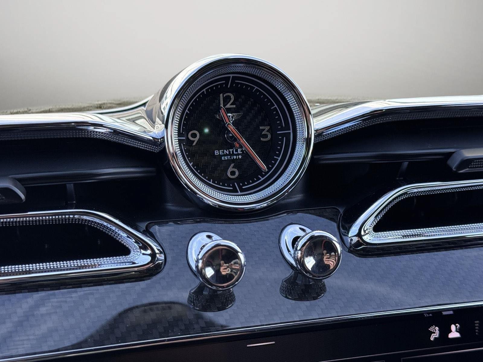 New 2026 Bentley Bentayga Speed AWD/4WD image 46