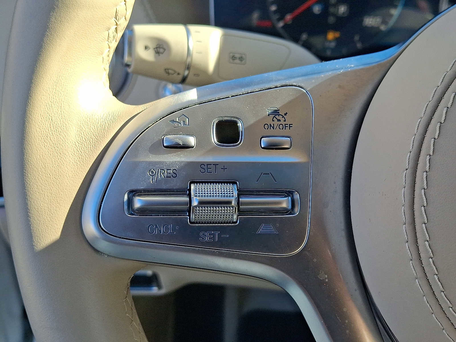 Used 2019 Mercedes-Benz S 560 4MATIC Sedan image 22