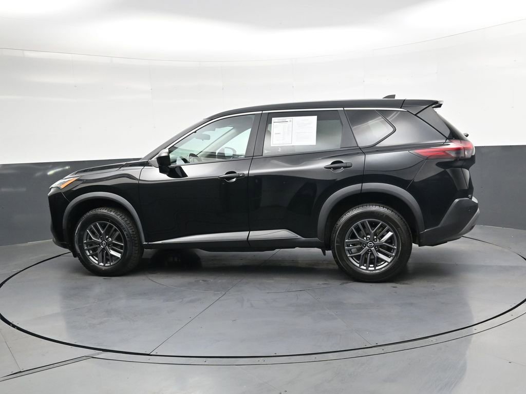 Used 2023 Nissan Rogue S image 7