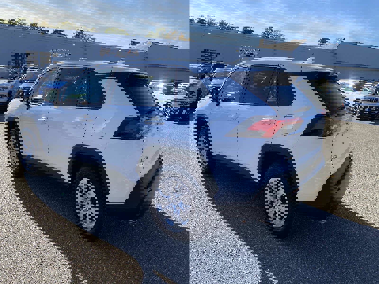 Used 2024 Toyota RAV4 LE image 6