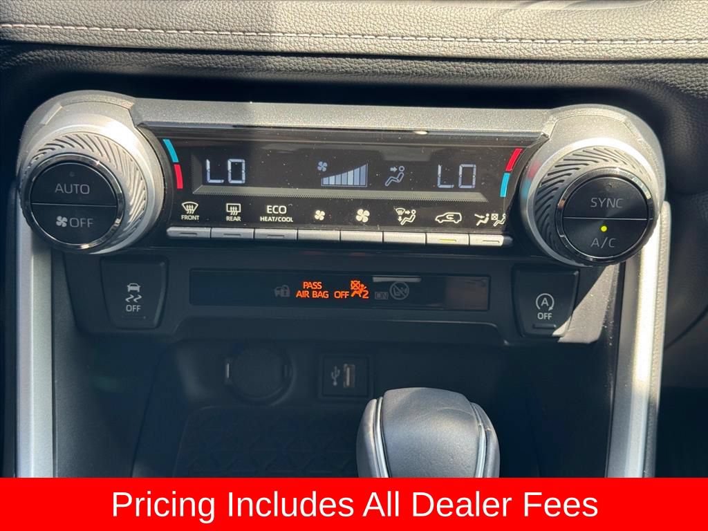 Used 2025 Toyota RAV4 XLE Premium FWD image 21