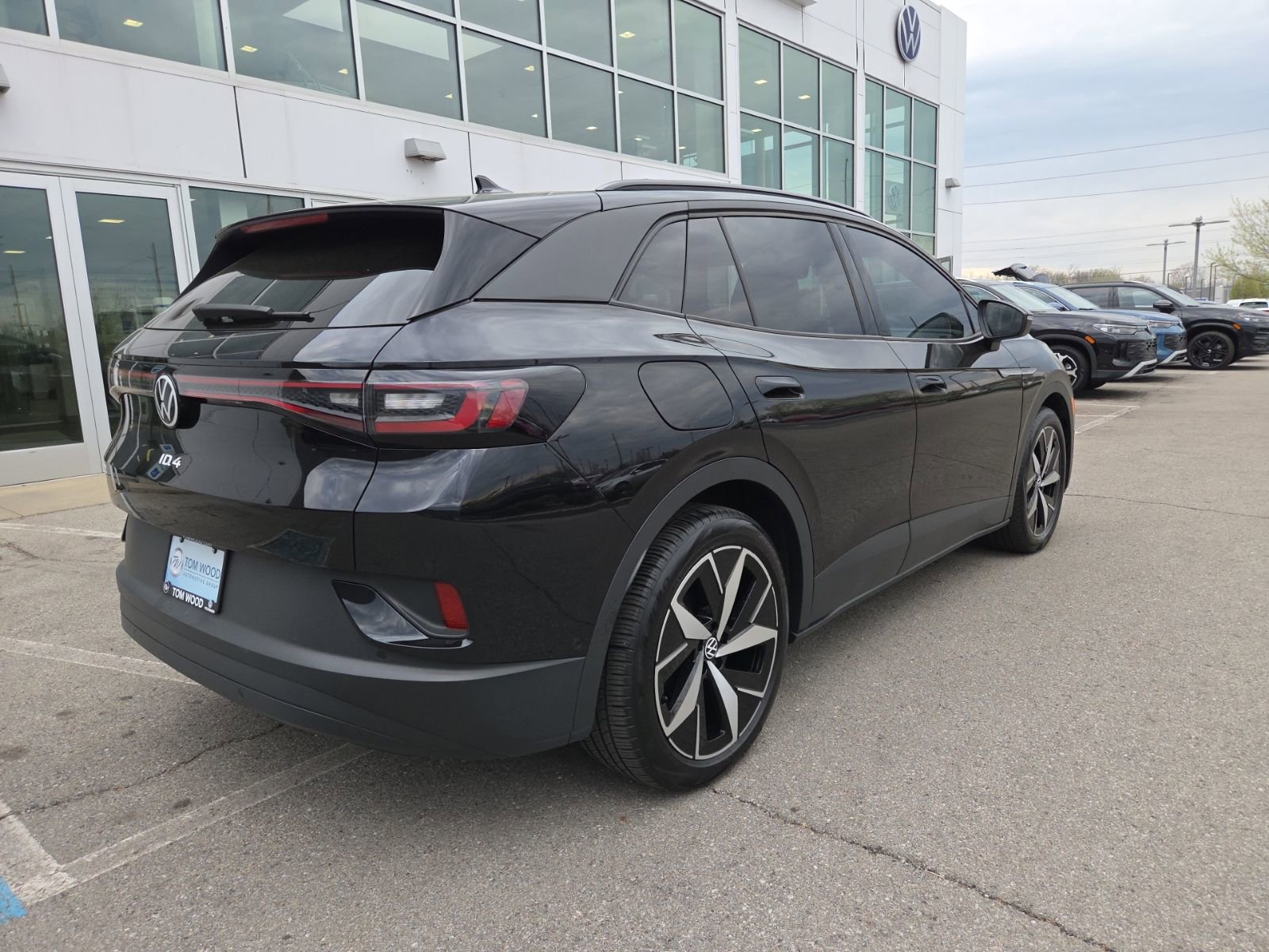 Used 2023 Volkswagen ID.4 Pro S image 7