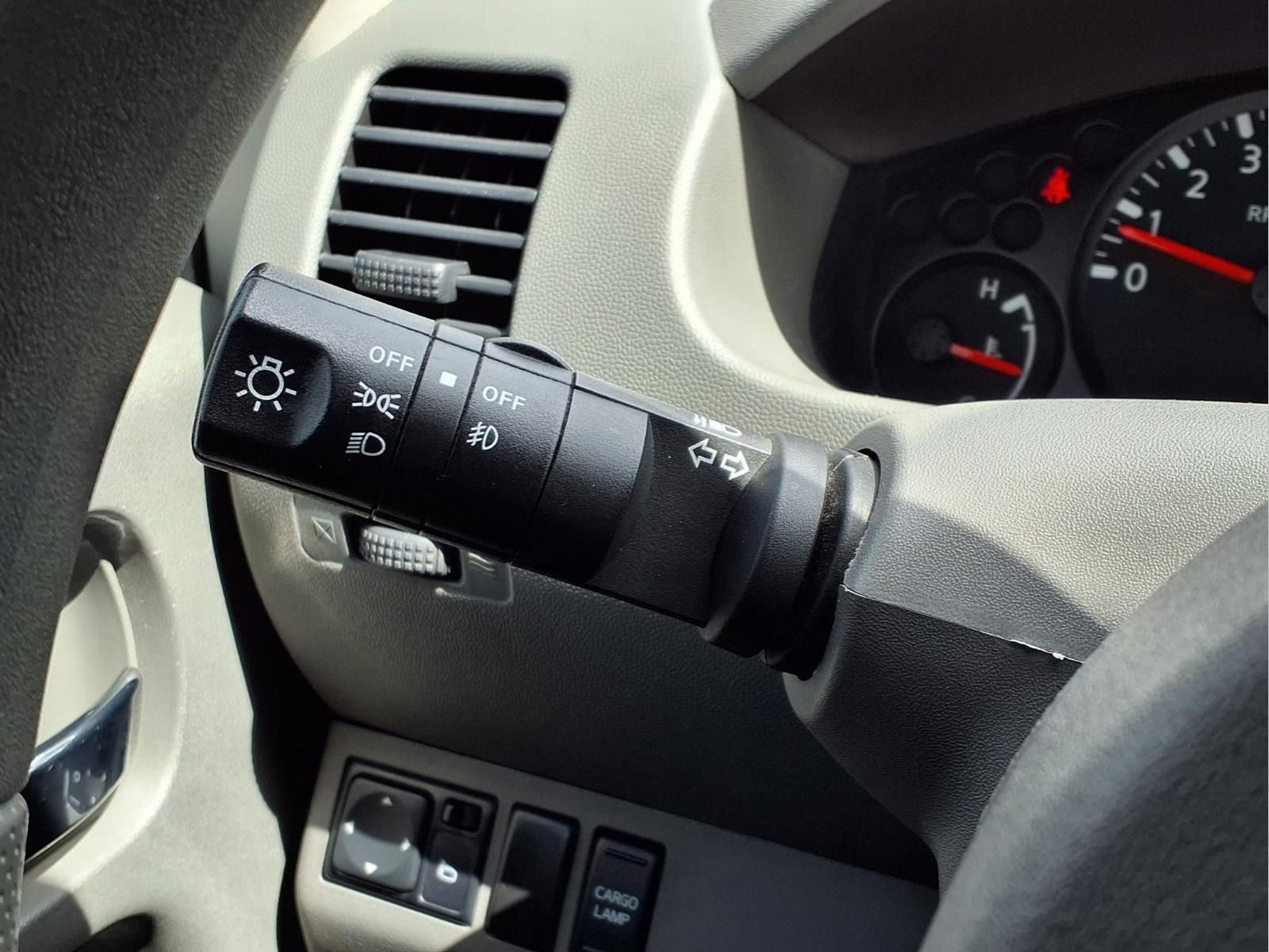 Used 2020 Nissan Frontier SV w/ Midnight Edition Floor Mats image 21