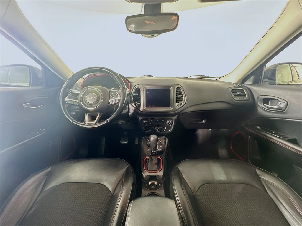 Used 2020 Jeep Compass Trailhawk image 10