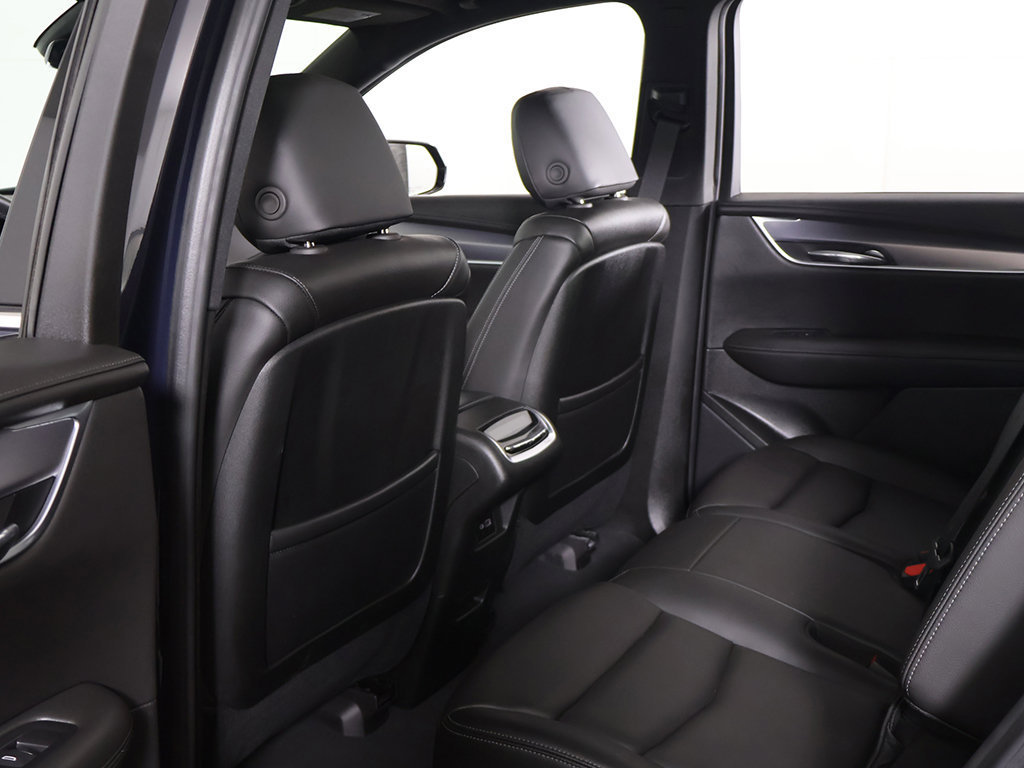Used 2024 Cadillac XT6 Luxury w/ LPO, Floor Liner Package AWD/4WD image 29
