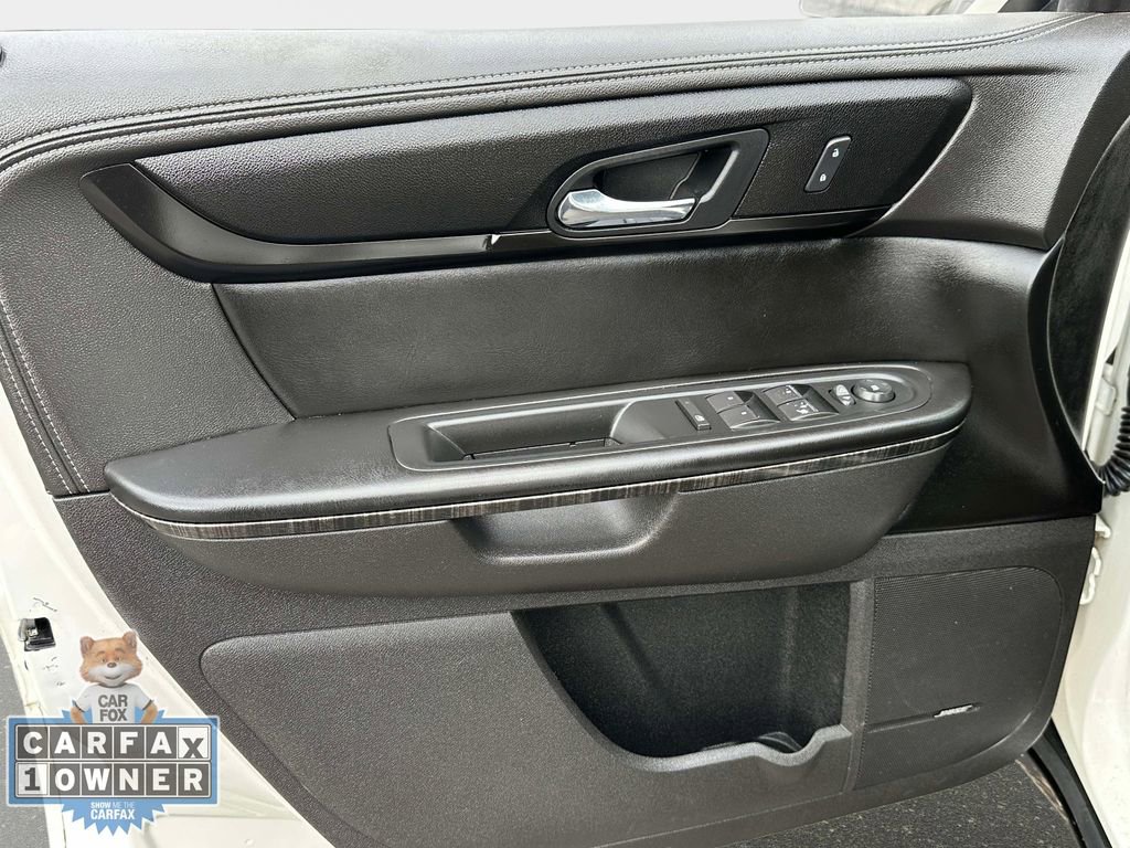 Used 2014 GMC Acadia SLT image 19