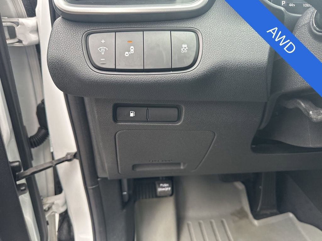 Used 2019 Kia Sorento LX image 20