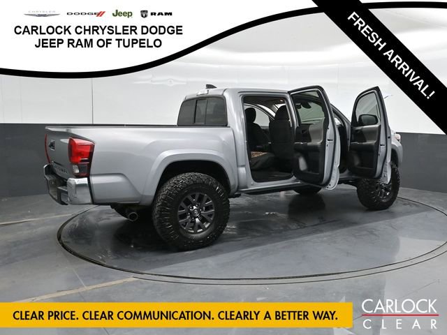 Used 2021 Toyota Tacoma SR5 w/ SR5 Appearance Package (SM) image 38