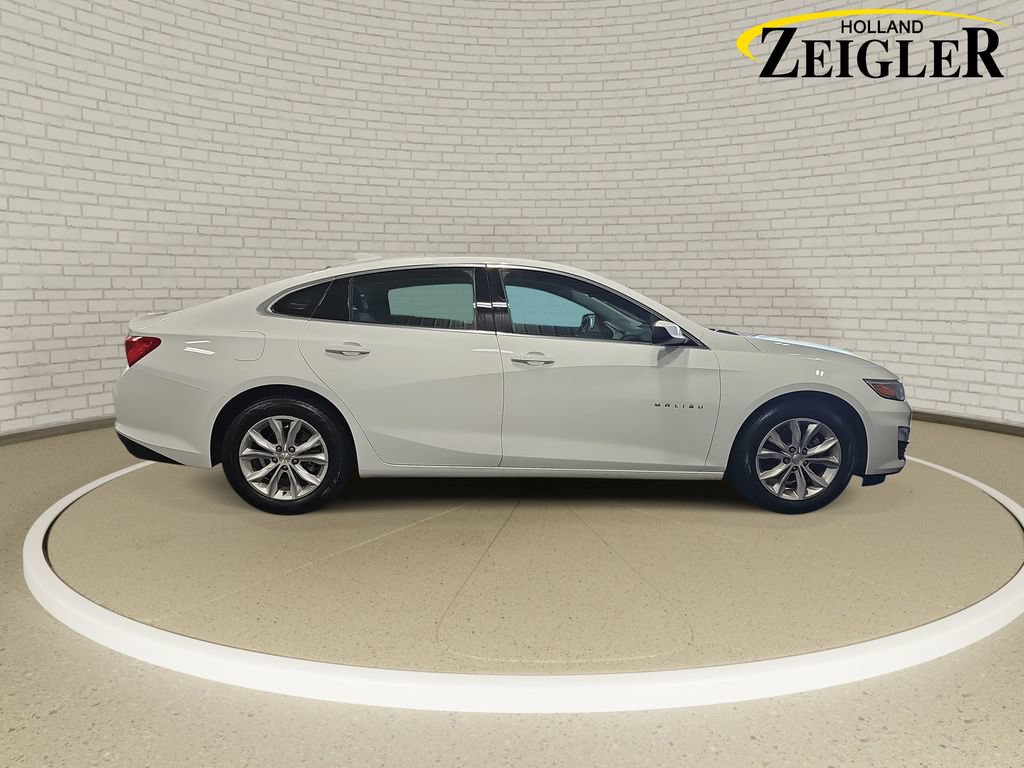 Used 2023 Chevrolet Malibu LT FWD image 4