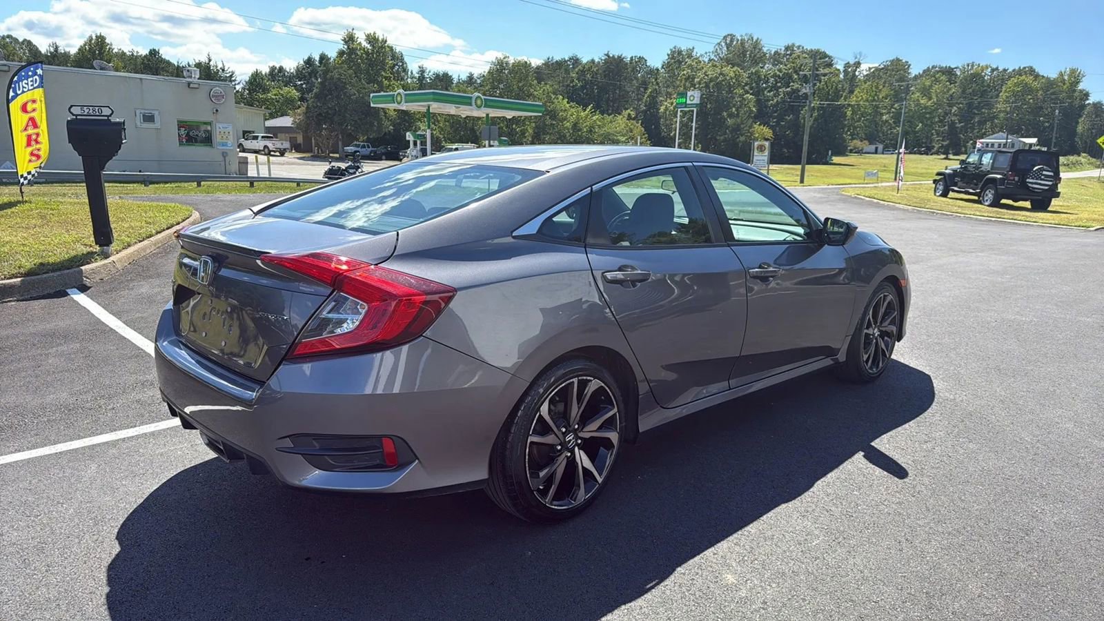 Used 2021 Honda Civic Sport image 7