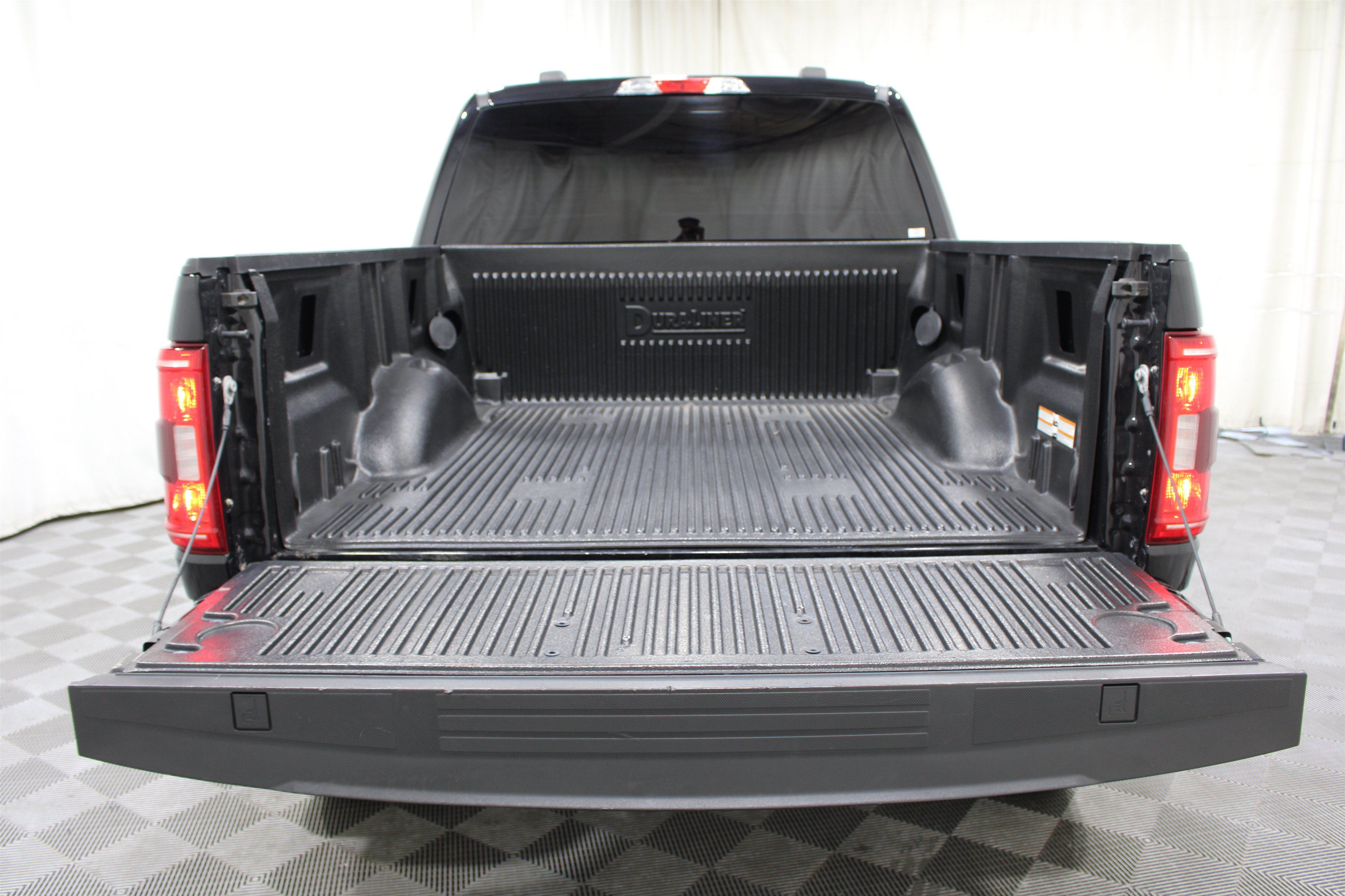 Used 2023 Ford F150 XLT AWD/4WD image 23