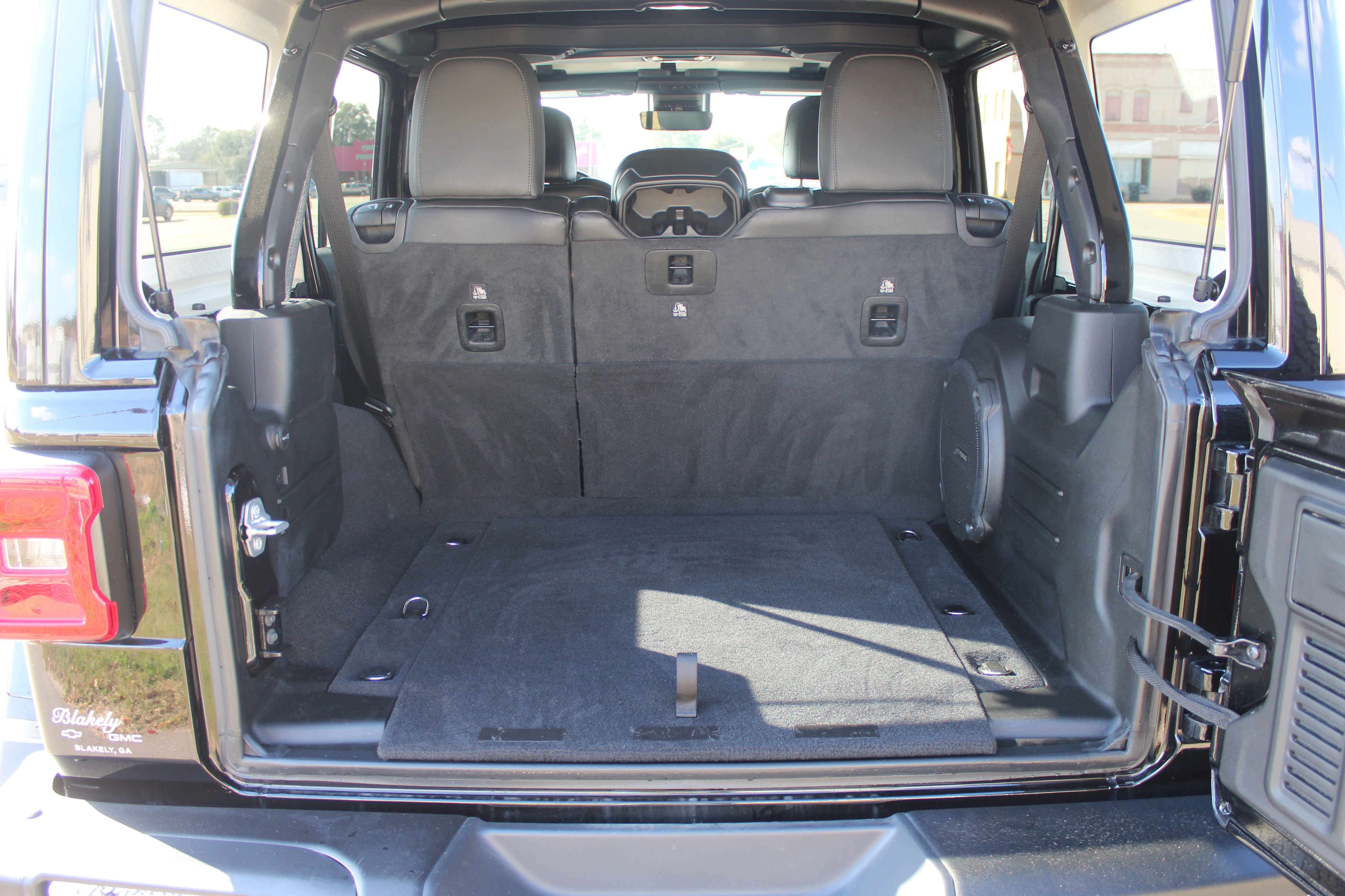 Used 2021 Jeep Wrangler Unlimited Rubicon image 7