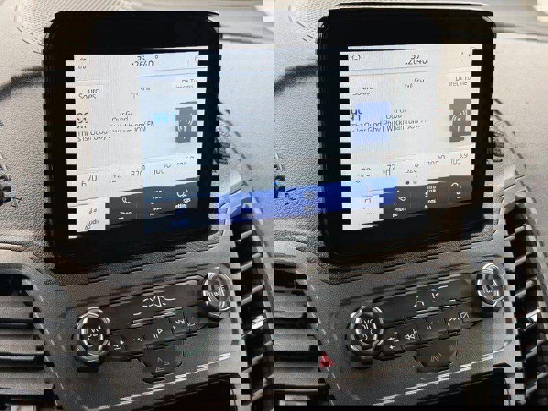 Used 2023 Ford Transit Connect XL image 17