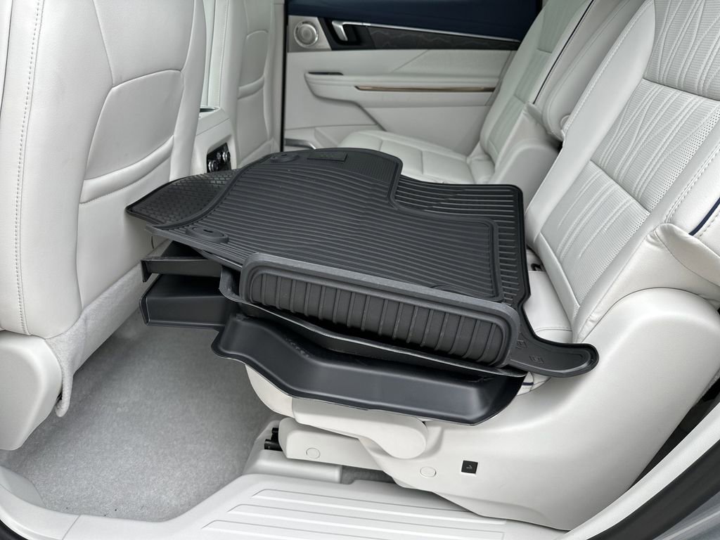 New 2026 Buick Enclave Avenir image 31