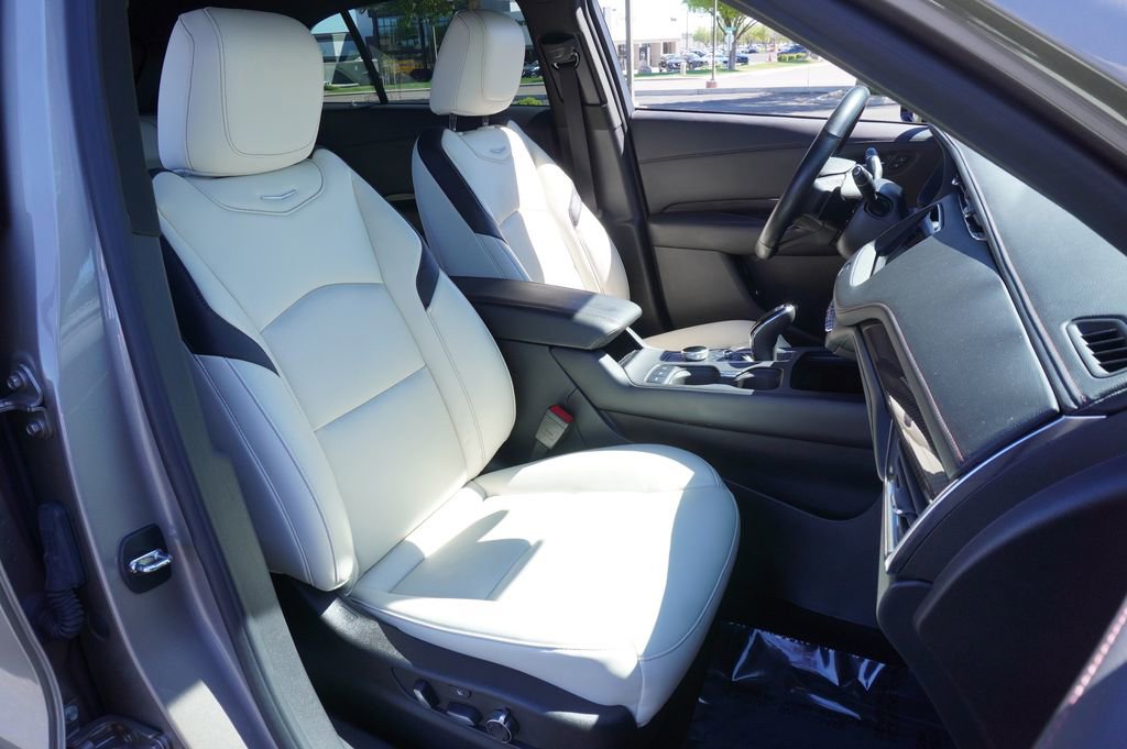 Certified 2023 Cadillac XT4 Sport image 12
