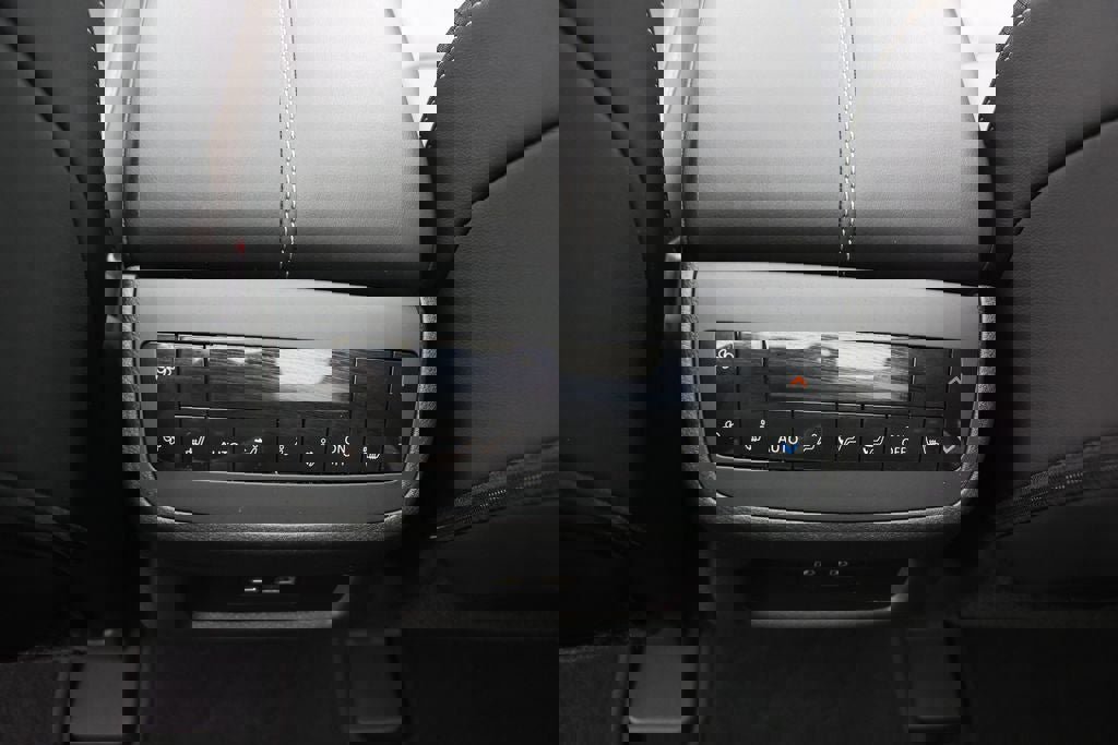 Used 2024 Nissan Pathfinder SL w/ SL Premium Package image 14