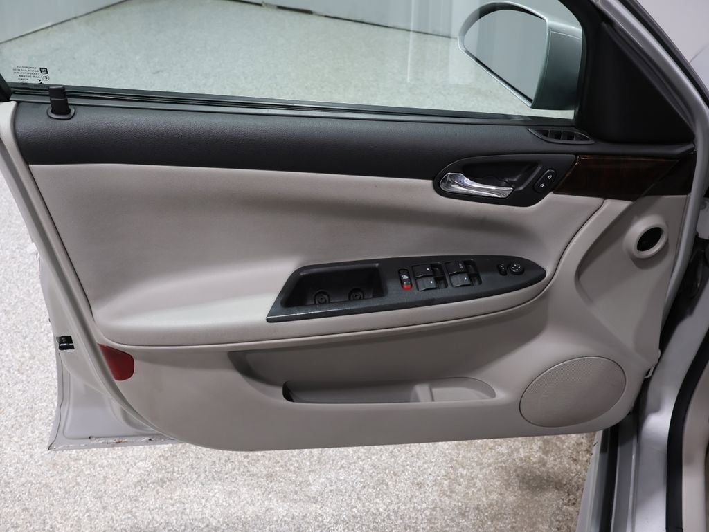 Used 2014 Chevrolet Impala Limited LS image 11