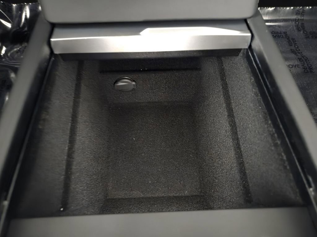 Used 2025 Tesla Model 3 Long Range image 21