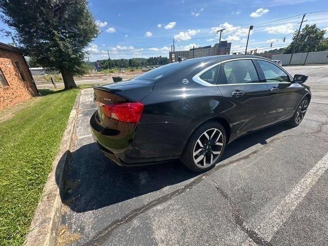 Used 2017 Chevrolet Impala Premier FWD image 26