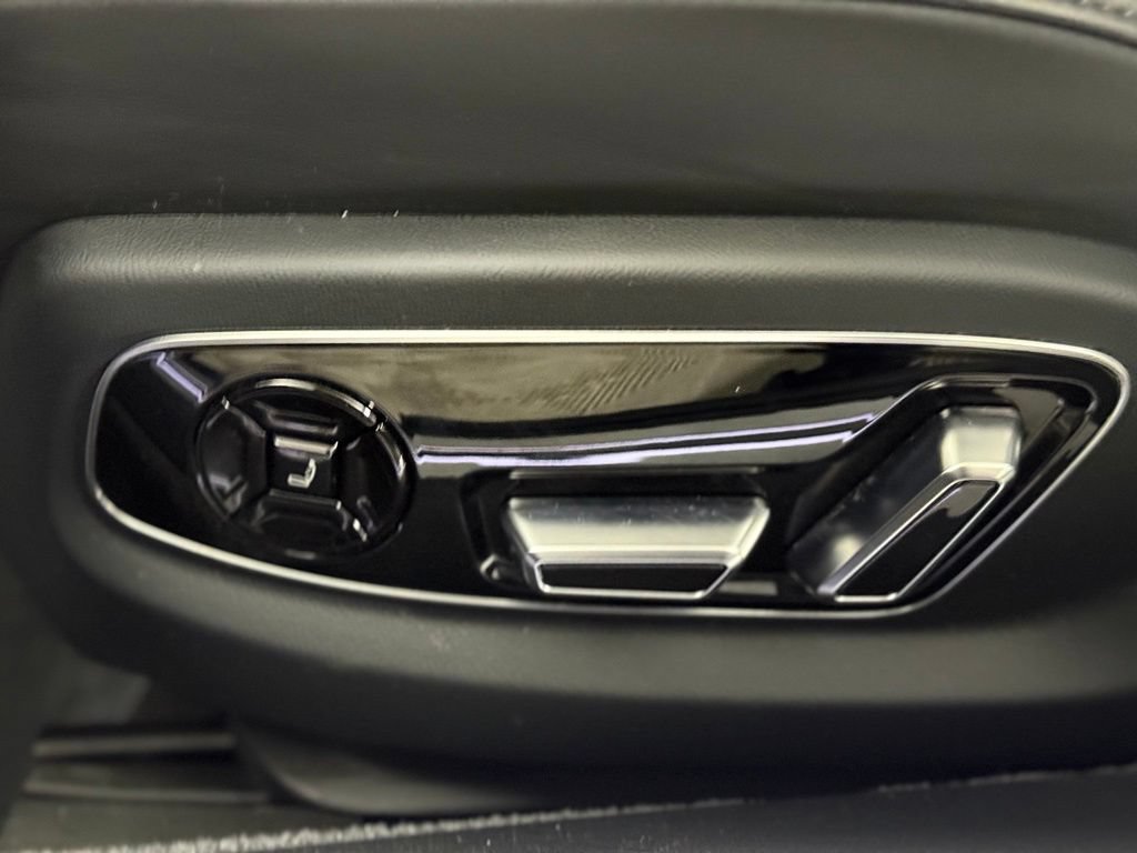 Used 2020 Audi S8 L AWD/4WD image 20