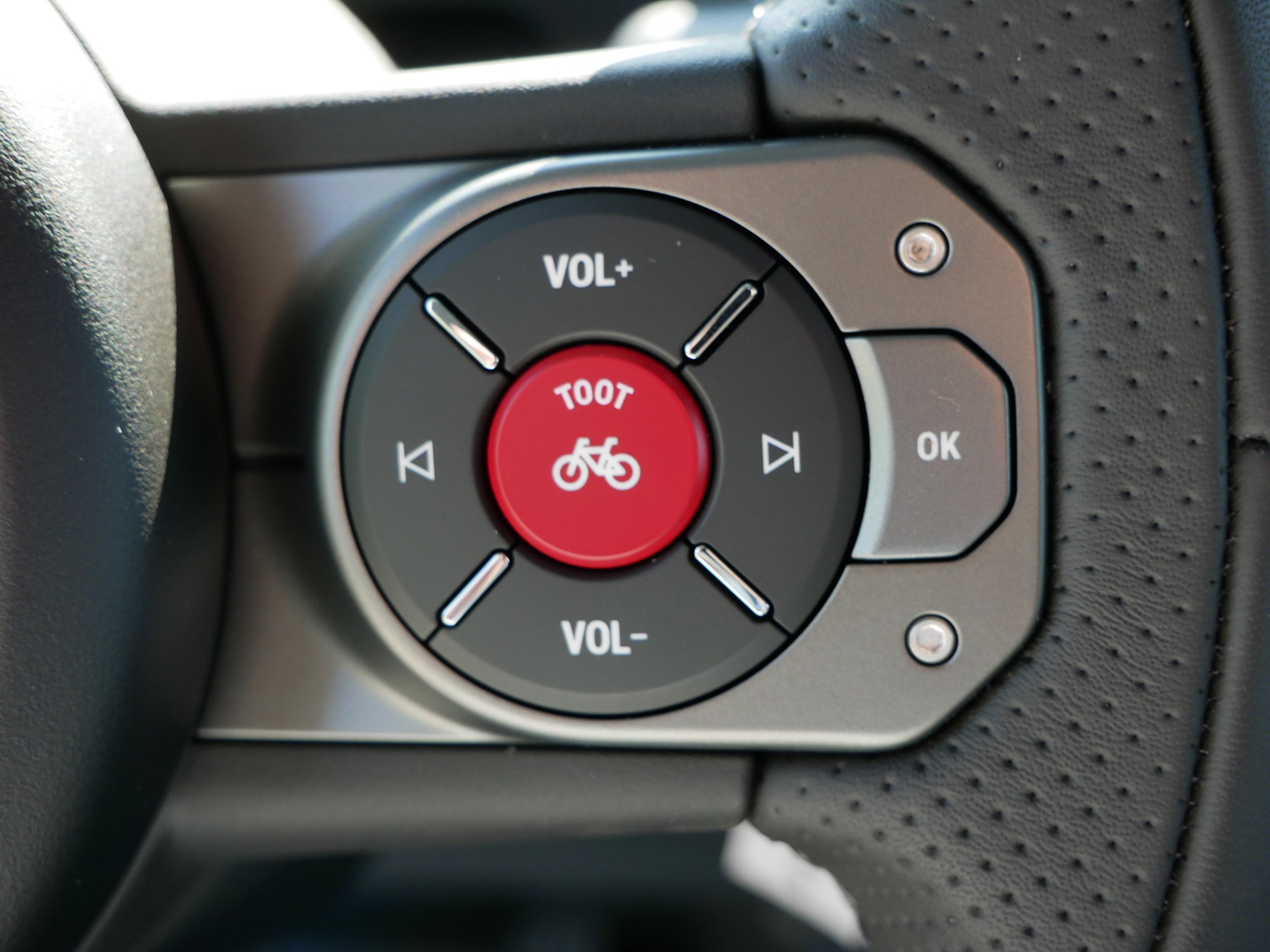 New 2025 INEOS Grenadier Fieldmaster Edition image 27