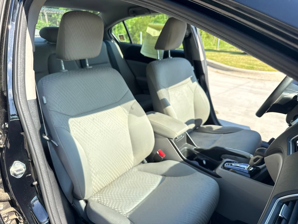 Used 2015 Honda Civic LX image 34