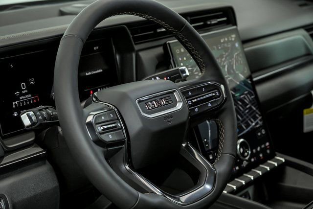 New 2026 GMC Terrain AT4 w/ Convenience Package III image 9