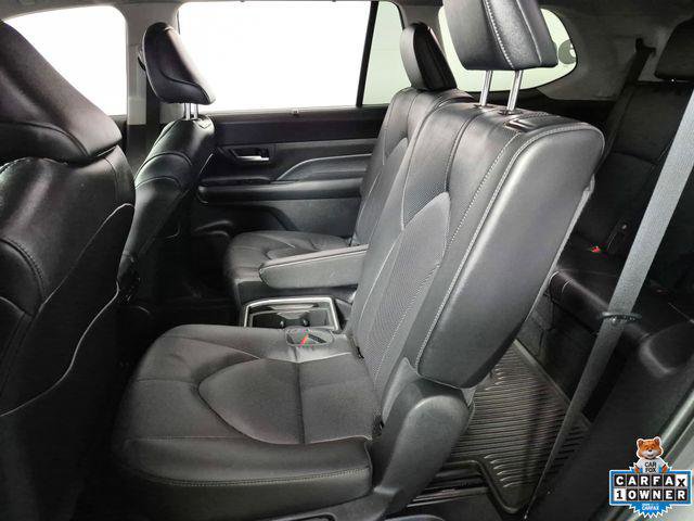 Certified 2025 Toyota Grand Highlander AWD image 23