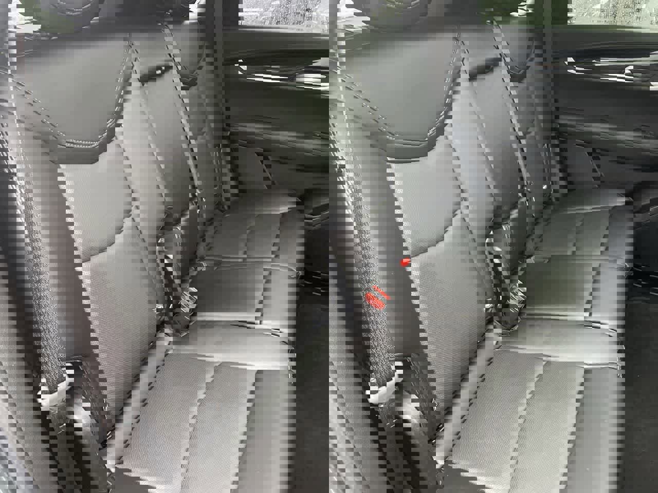 Used 2022 Cadillac XT5 Premium Luxury w/ LPO, Floor Liner Package image 15