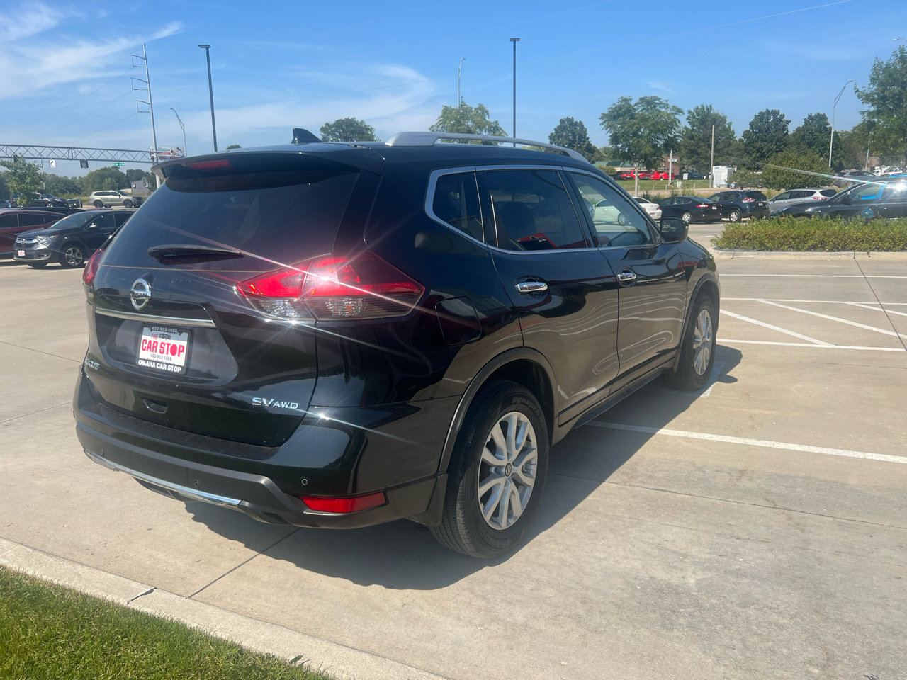 Used 2019 Nissan Rogue SV image 6