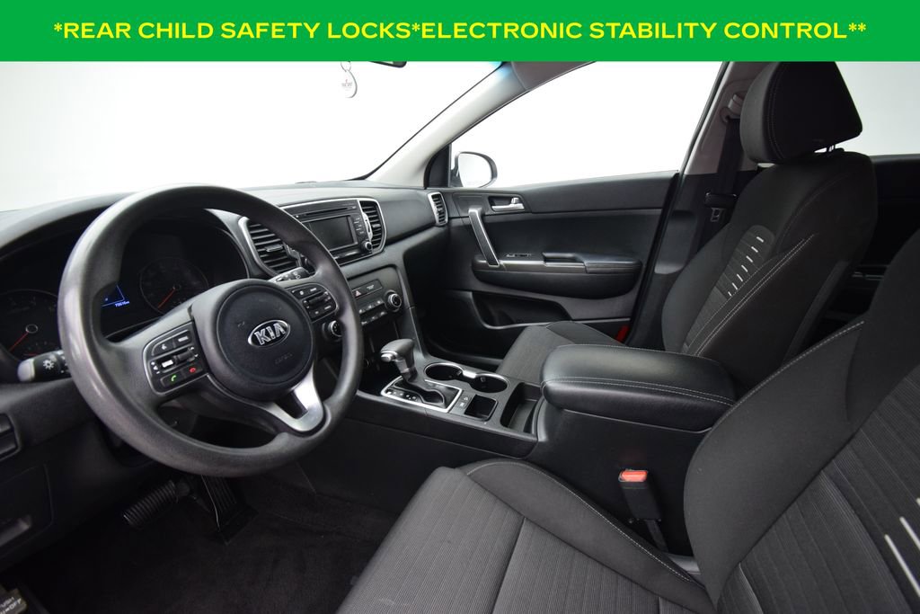 Used 2018 Kia Sportage LX image 9