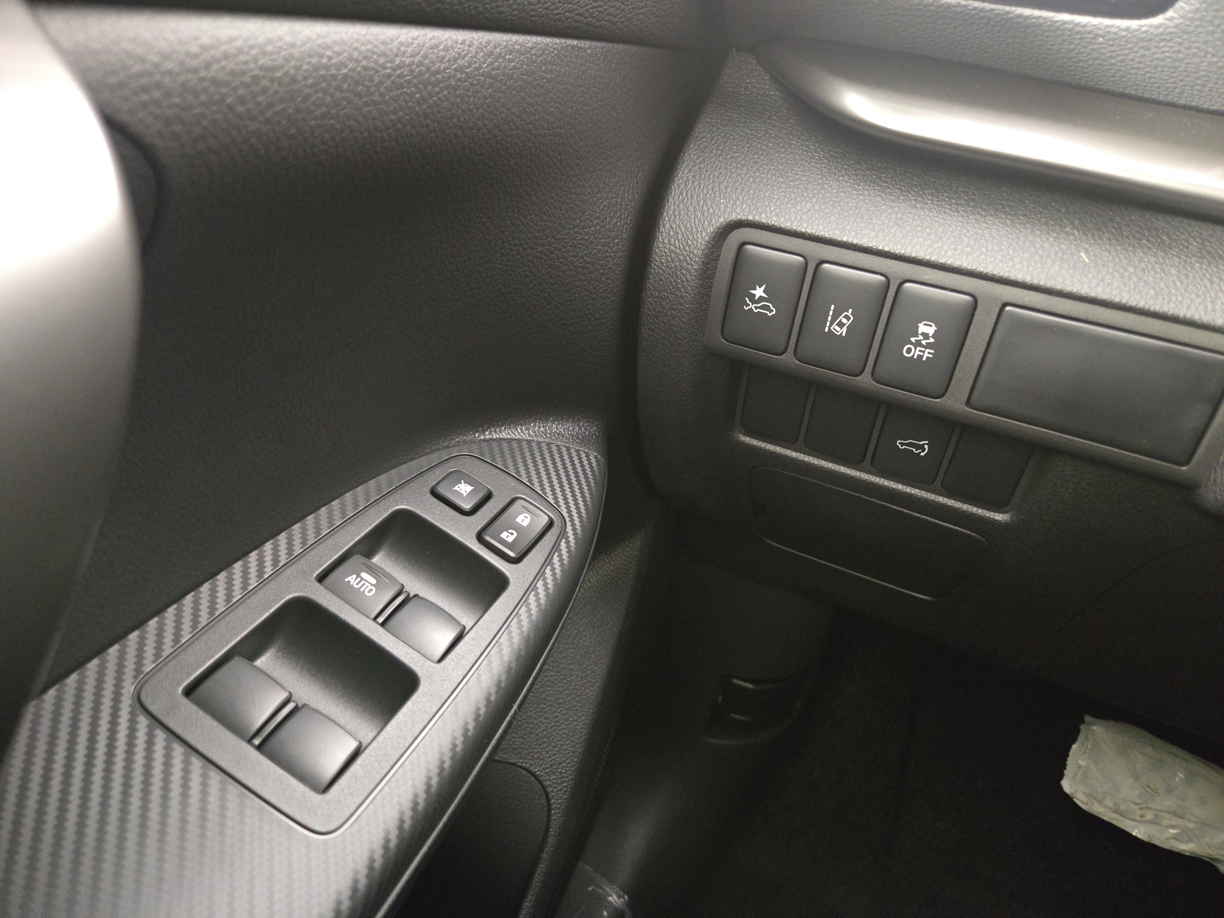 New 2026 Mitsubishi Eclipse Cross Black Edition image 27