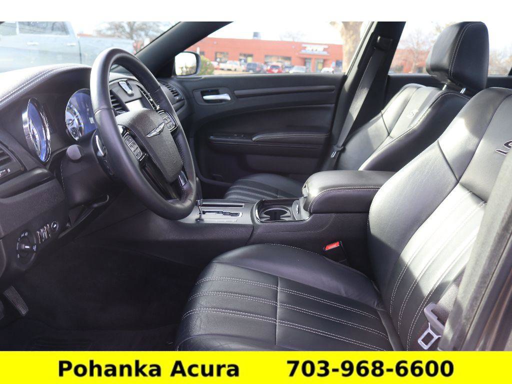 Used 2014 Chrysler 300 S image 24