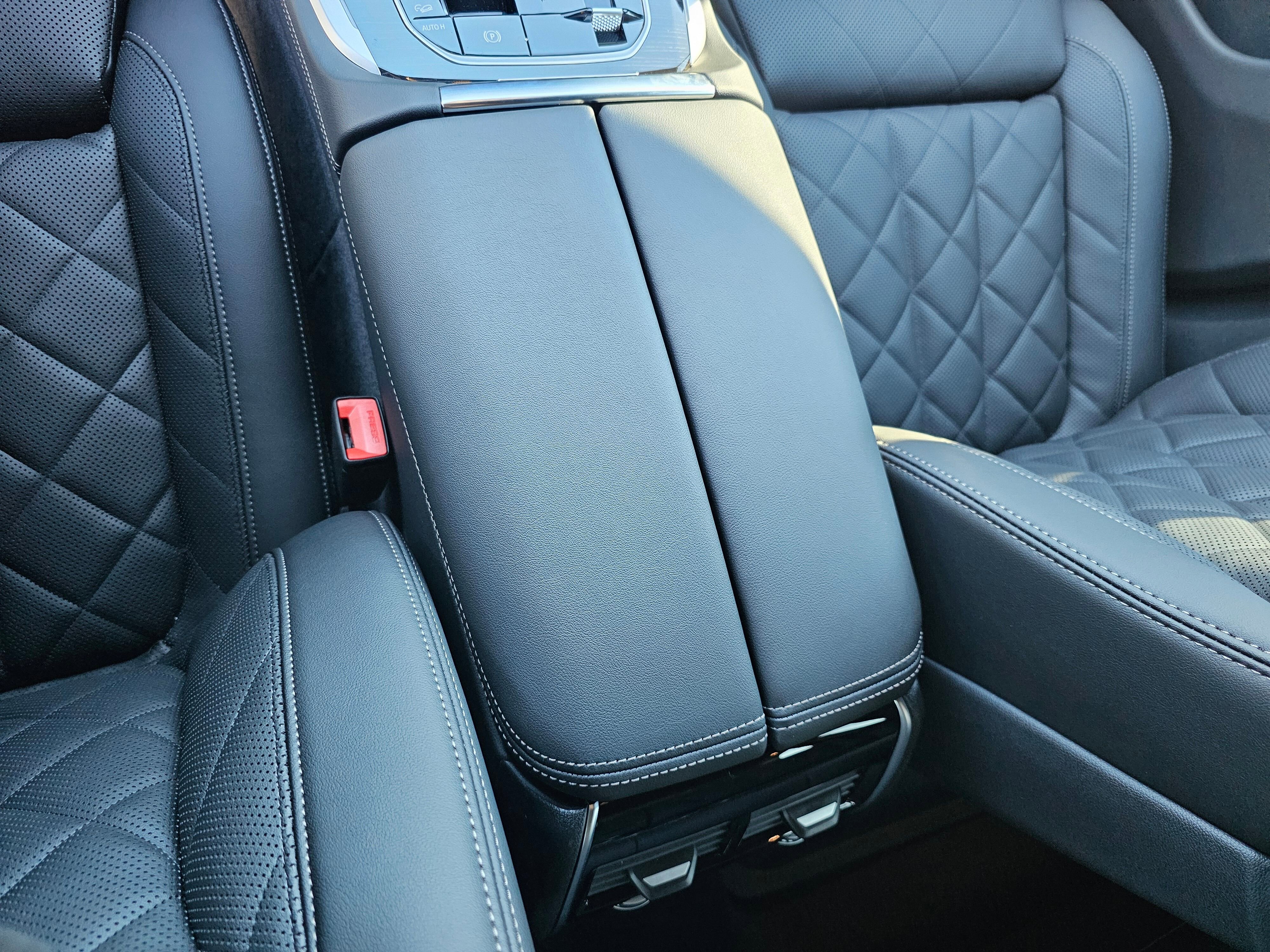 New 2026 BMW X5 xDrive40i w/ Executive Package image 56
