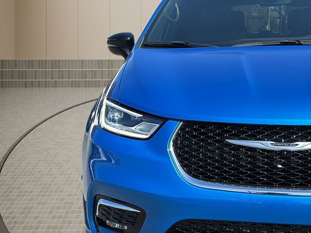 New 2026 Chrysler Pacifica Select image 10