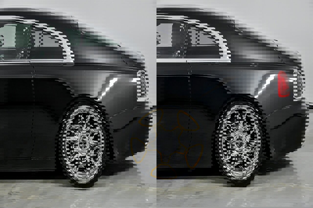 Used 2014 Rolls-Royce Wraith image 9