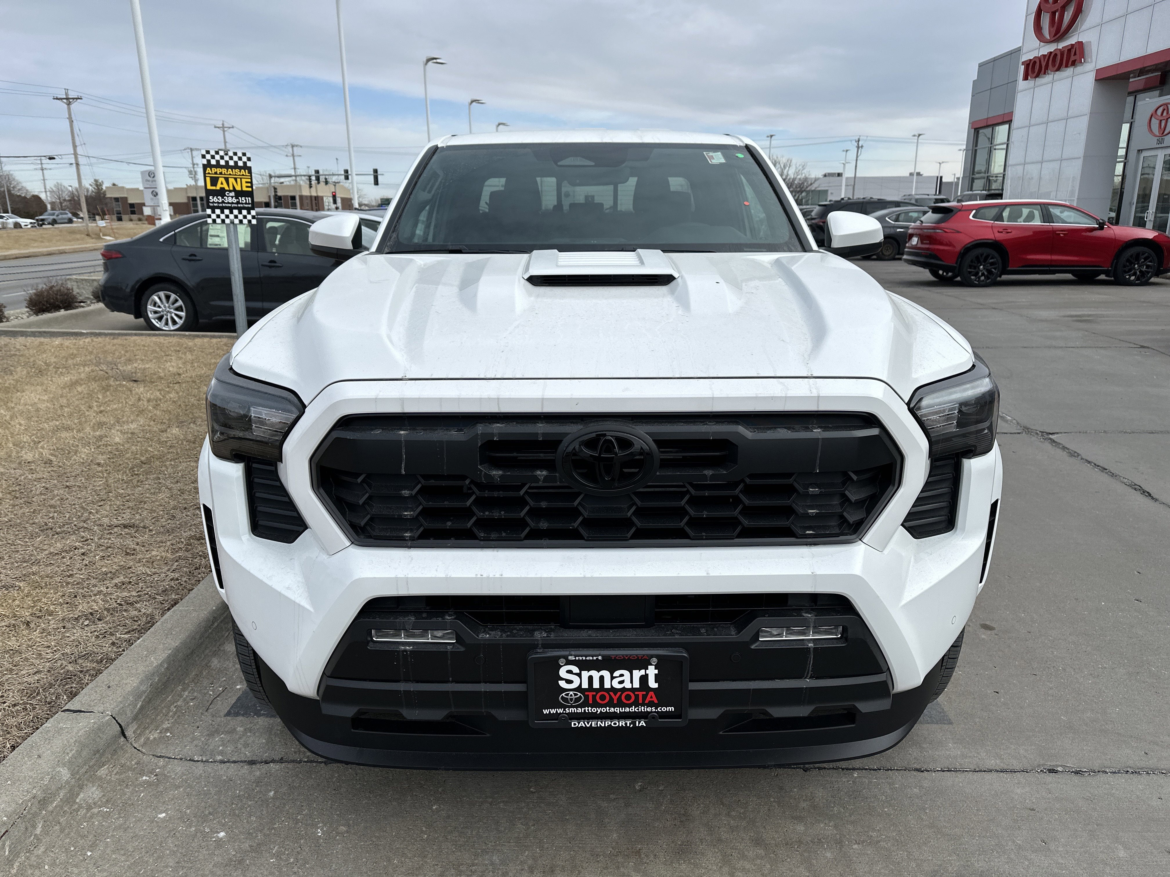 New 2026 Toyota Tacoma TRD Sport w/ TRD Sport Upgrade Package AWD/4WD image 2