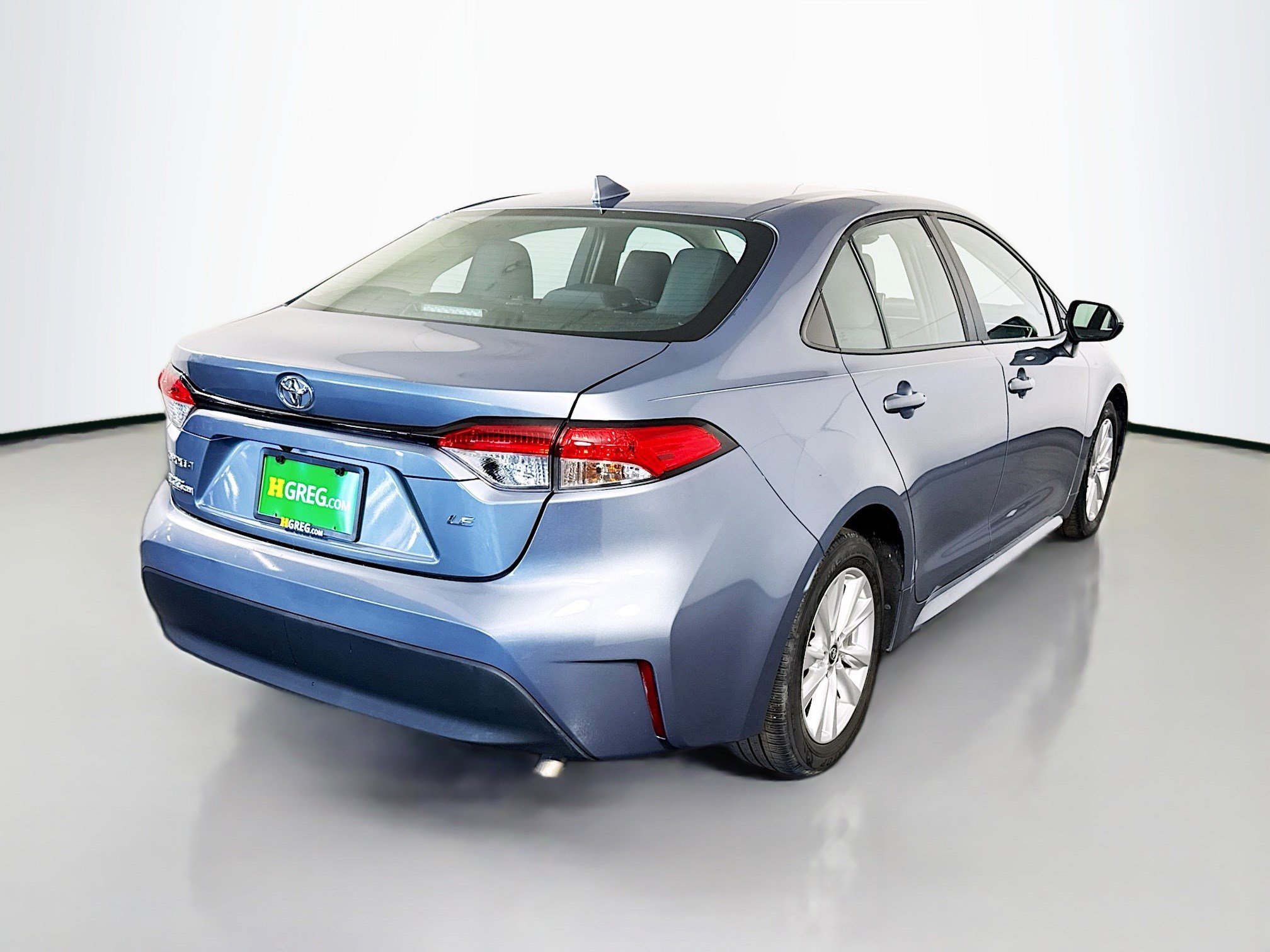 Used 2023 Toyota Corolla LE w/ LE Premium Package image 10