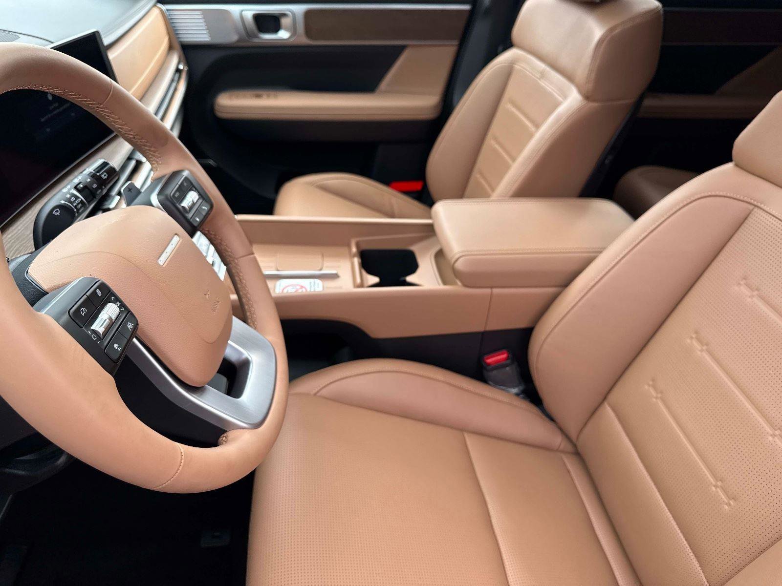 Certified 2025 Hyundai Santa Fe Limited image 20