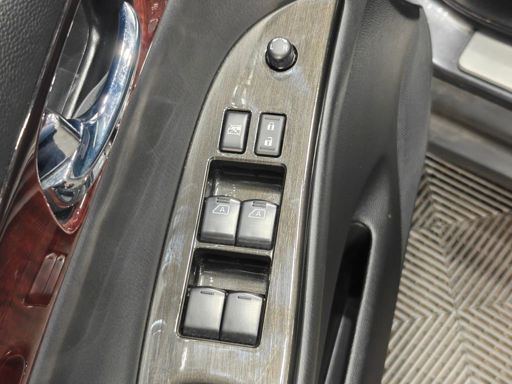 Used 2017 INFINITI QX50 Base w/ Deluxe Touring Package image 46