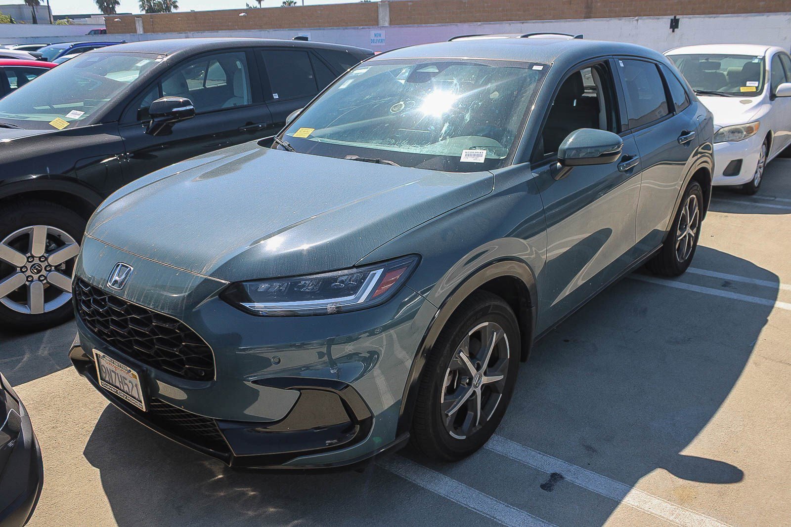 Used 2025 Honda HR-V EX-L image 6