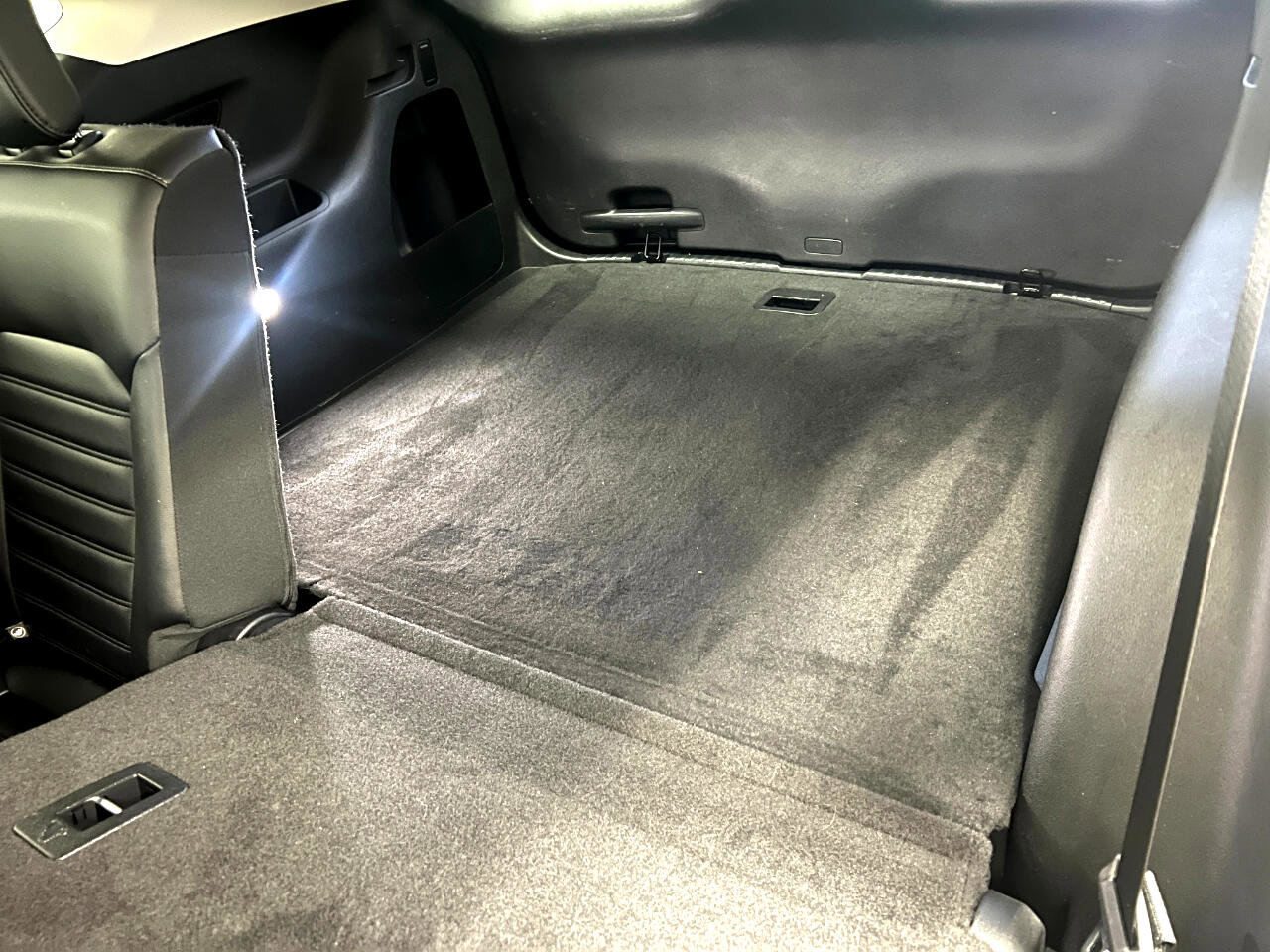 Used 2024 Ford Edge SEL image 28