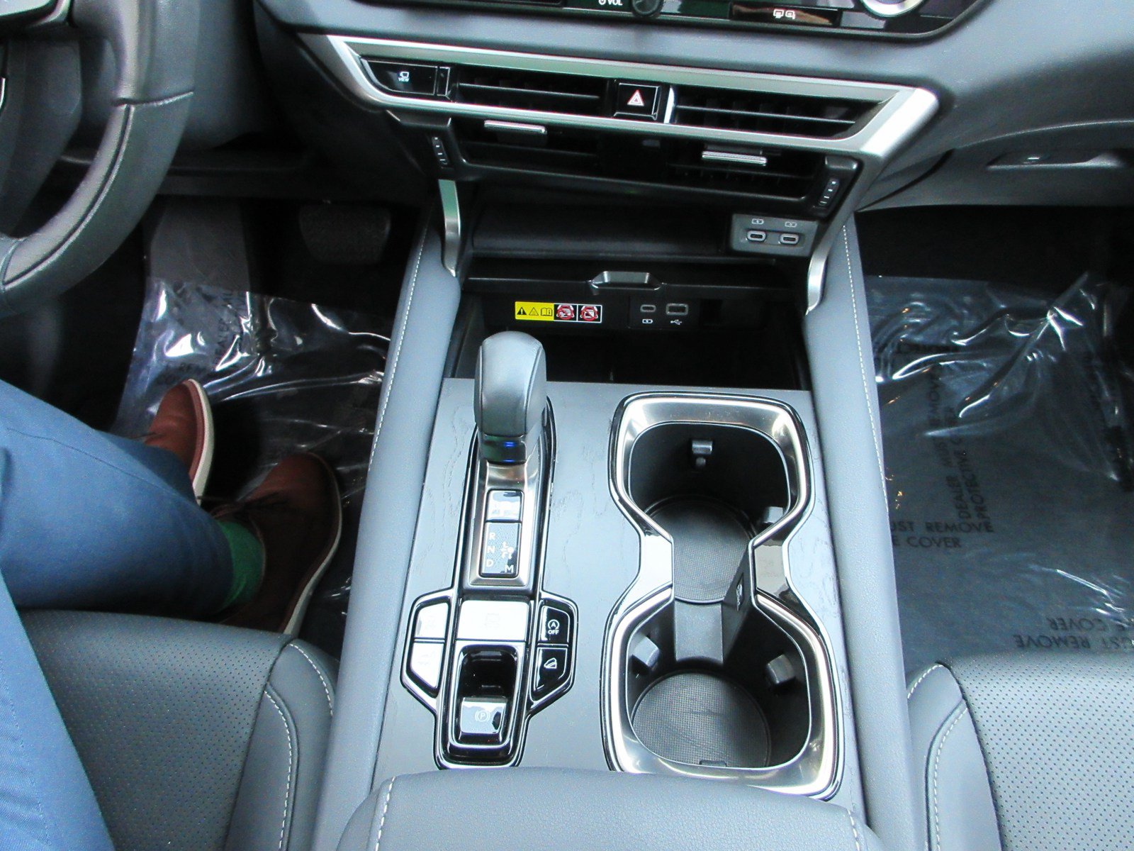 Used 2023 Lexus RX 350 Premium w/ Cold Area Package AWD/4WD image 43