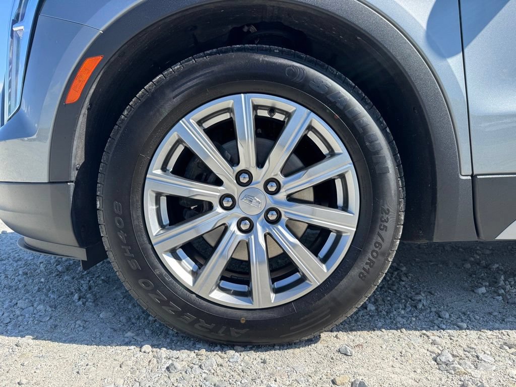 Certified 2023 Cadillac XT4 Premium Luxury w/ Cold Weather Package AWD/4WD image 15