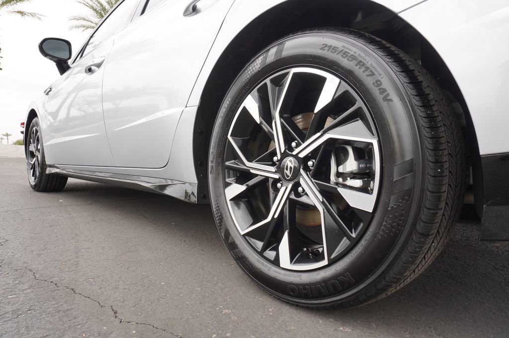 Used 2025 Hyundai Sonata SEL image 6