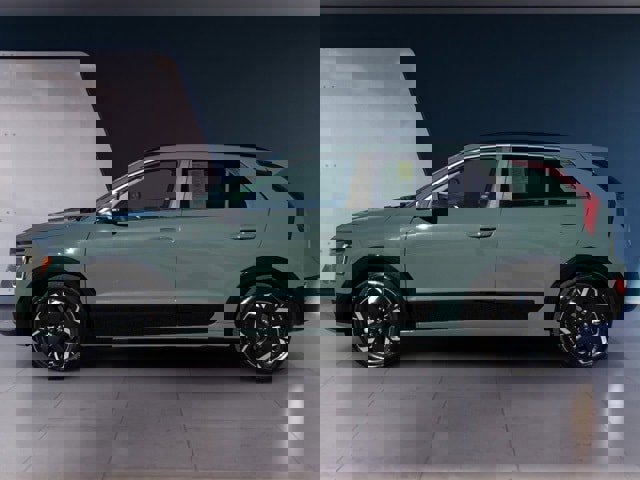 Certified 2025 Kia Niro Wind w/ Wind Preserve Package video 2